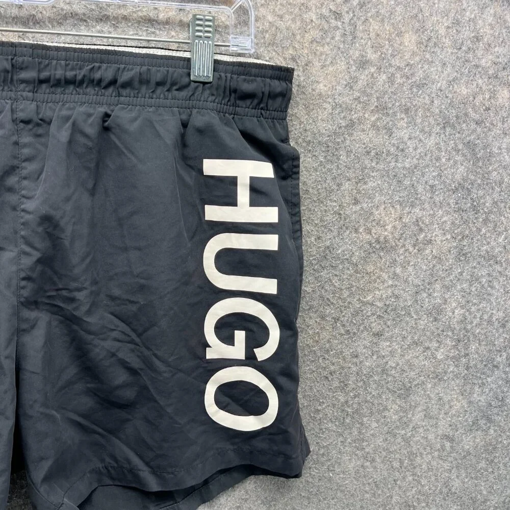 Hugo Boss Shorts Men Large Adult Black White Swimwear Trunk Lined Spell out